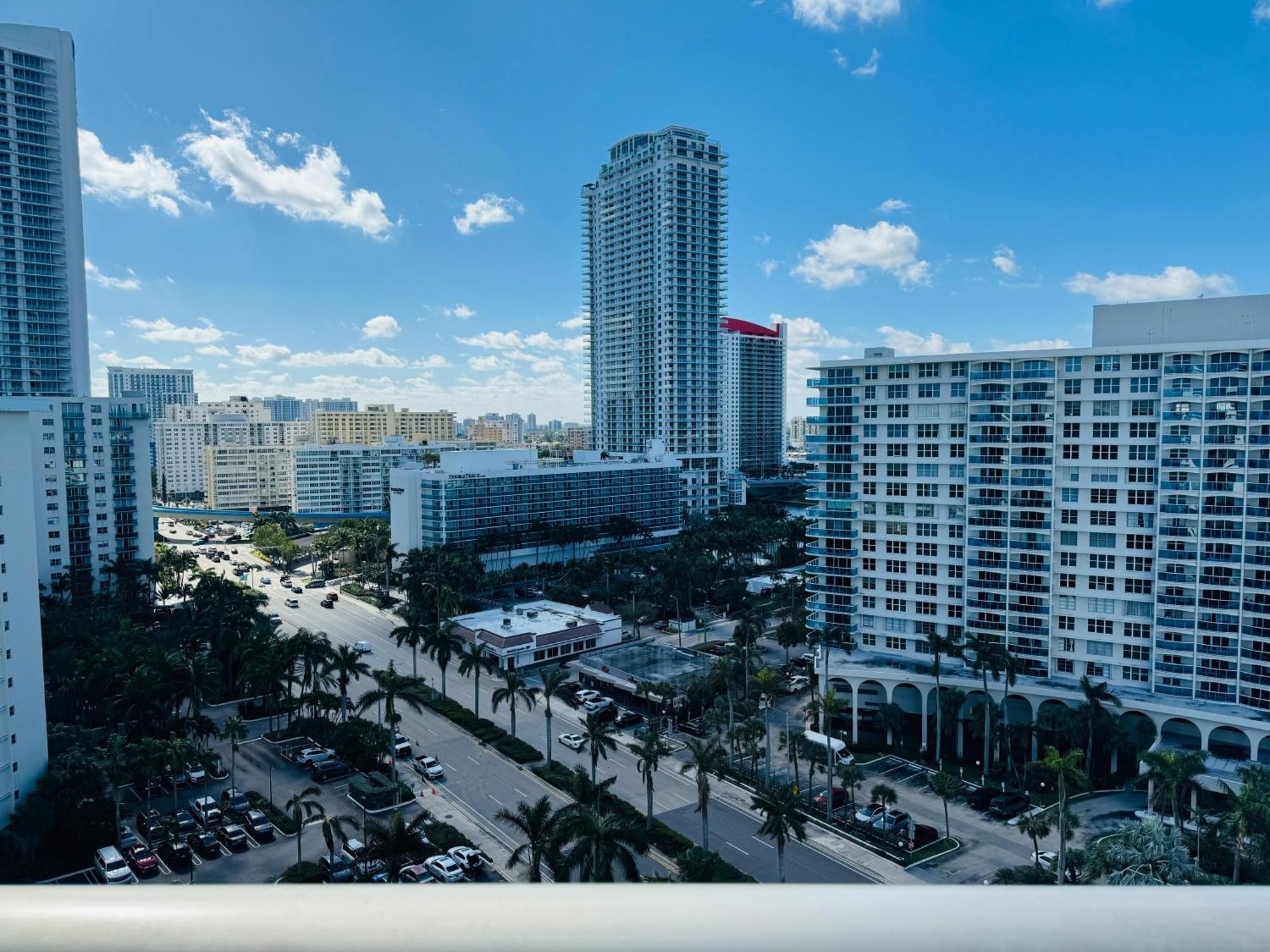 Miami Hollywood Great Two Bedroom Apartment With Channel View 006-22Bvic Экстерьер фото