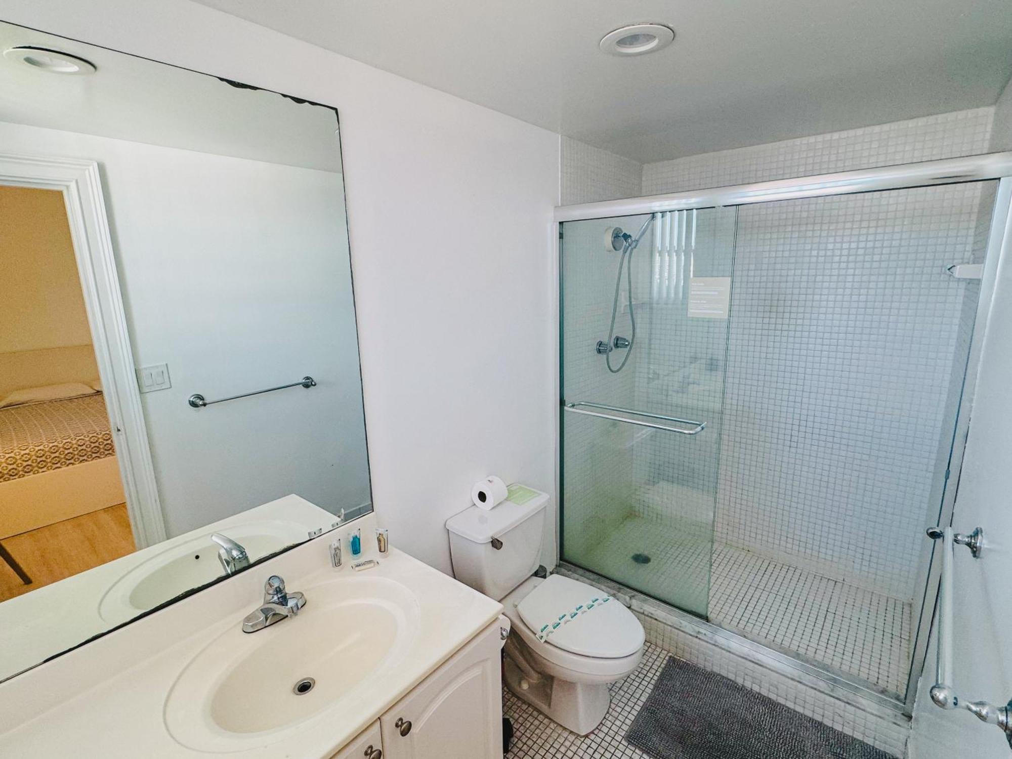Miami Hollywood Great Two Bedroom Apartment With Channel View 006-22Bvic Экстерьер фото